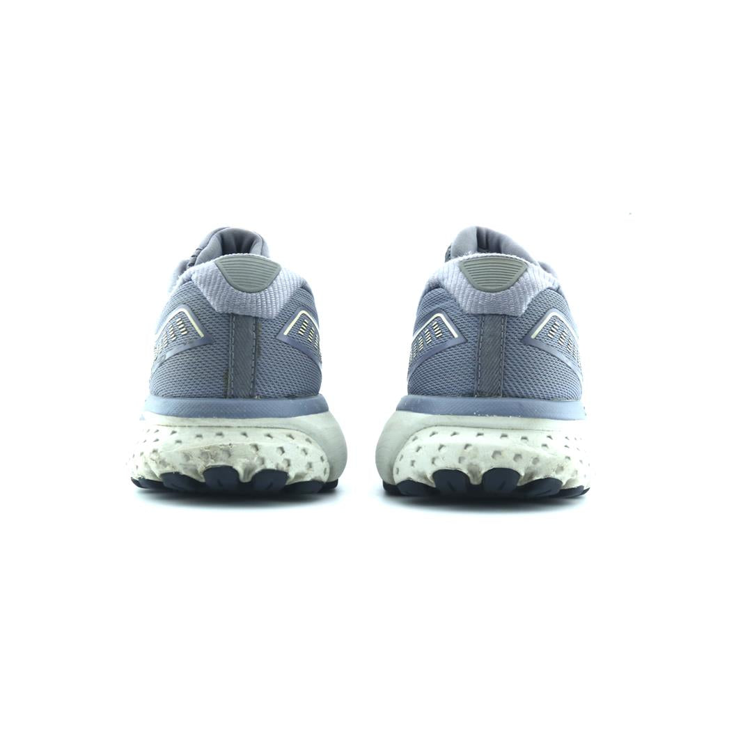GHOST 12
