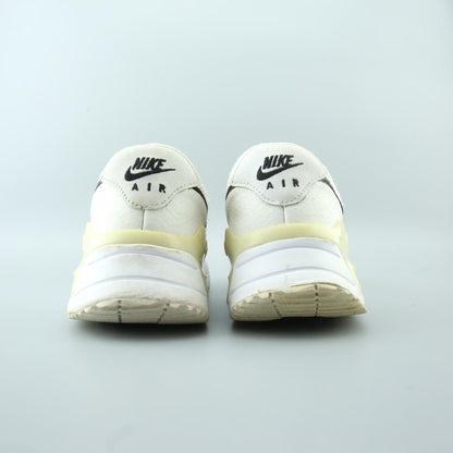 AIR MAX SYSTM