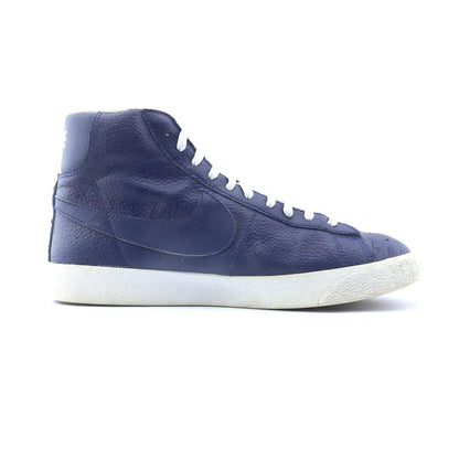 BLAZER MID