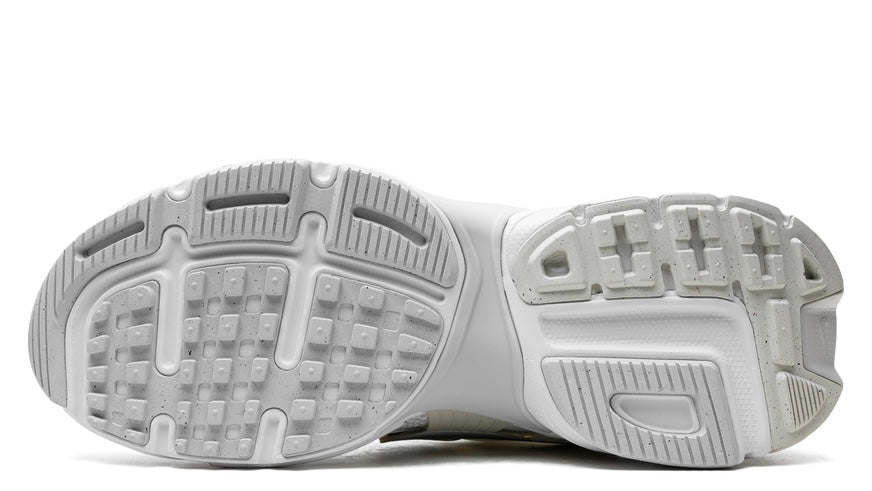 V2K Run Metallic Silver White (Women's)