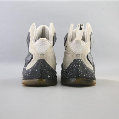 LEBRON JAMES XIII 13