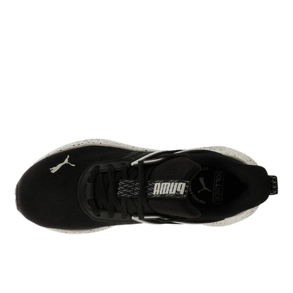 Outpace Speckle Sneakers