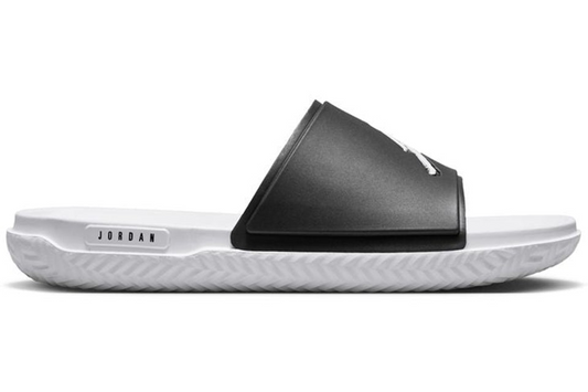 Jumpman Slide
Black White