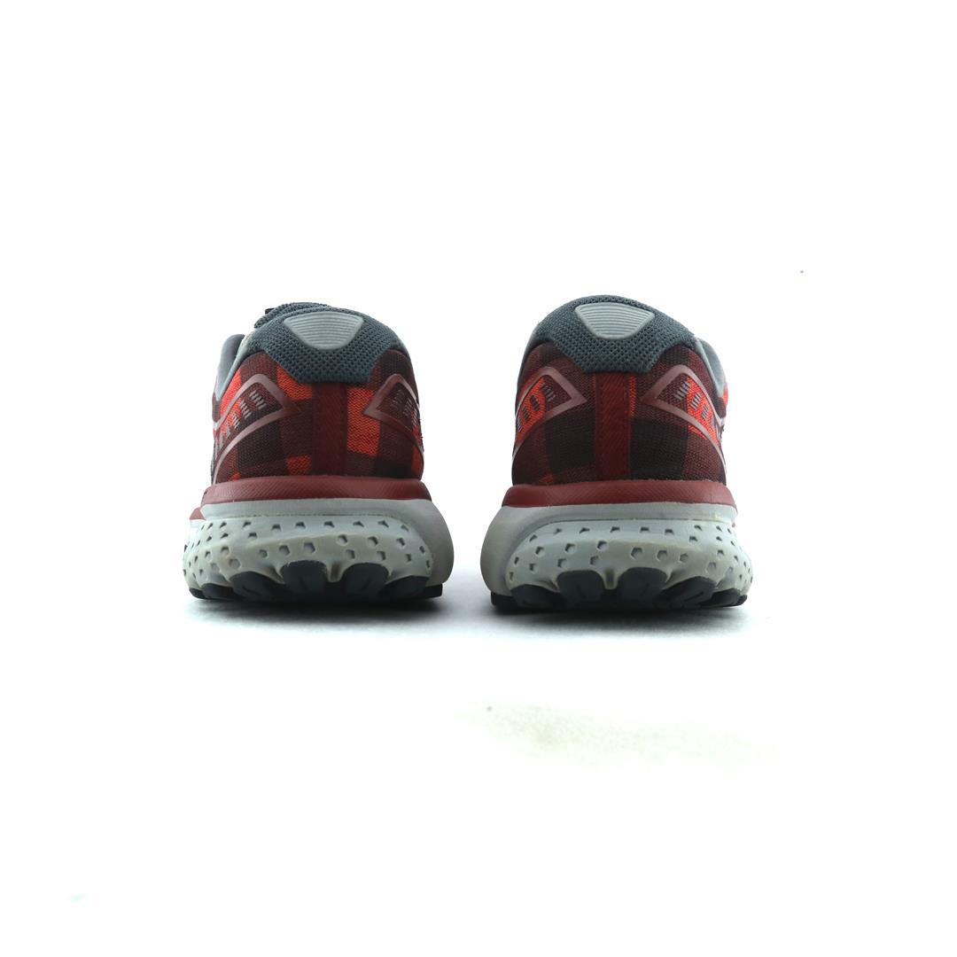 GHOST 12