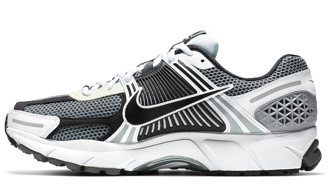 Zoom Vomero 5 SP ‘Dark Grey’