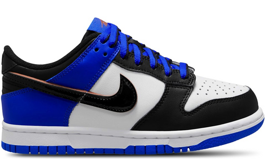Dunk Low SE
White Racer Blue (GS)