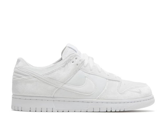 Dunk Low Dover Street Market Triple White Velvet