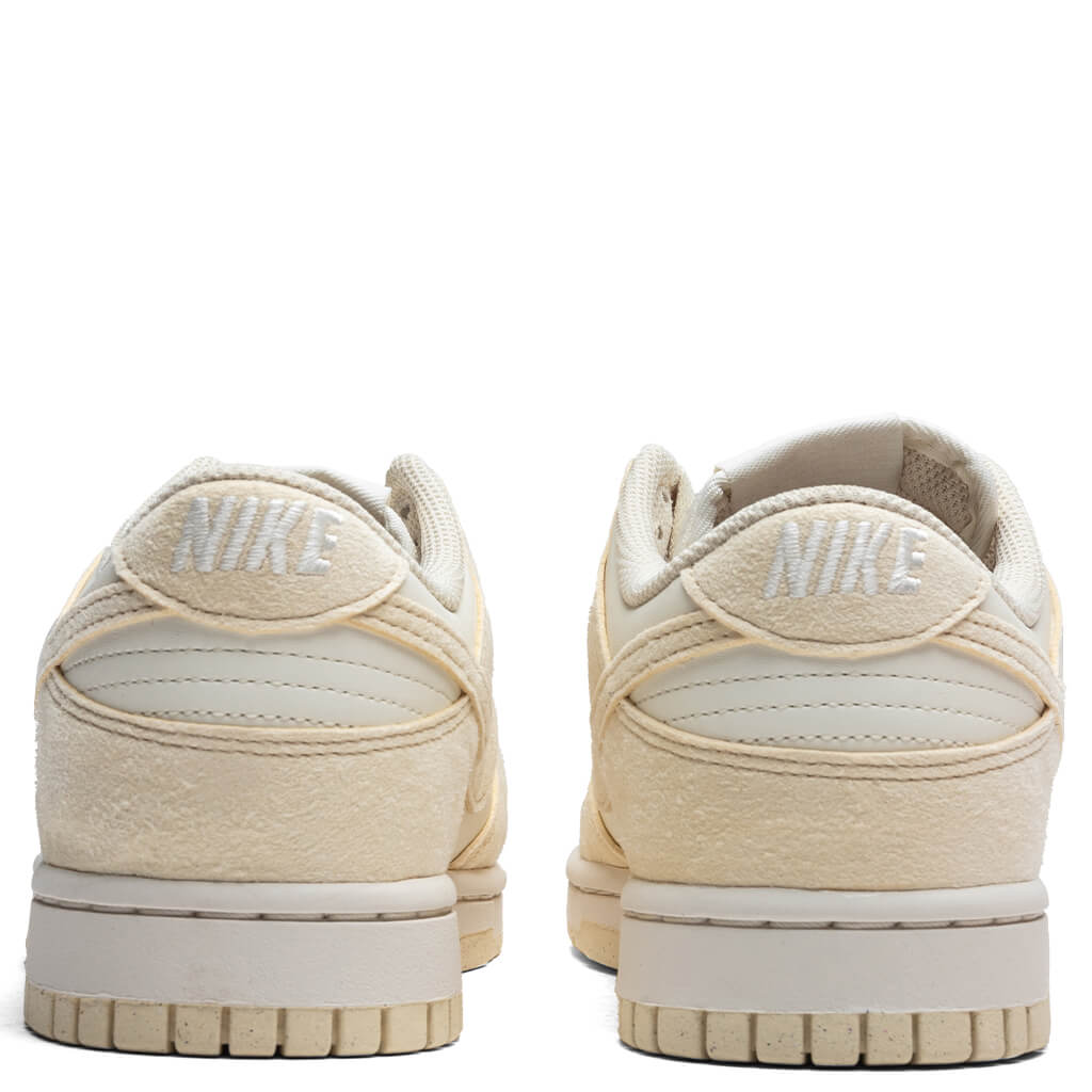Women's Dunk Low - Soft Pear/Beach/Pale Ivory/White