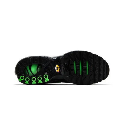 Nike Air Max Plus TN 'Black Green Strike' (2025)