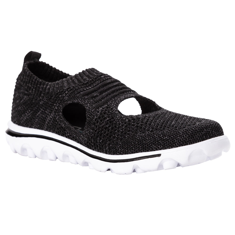 TravelActiv Avid Walking Shoes