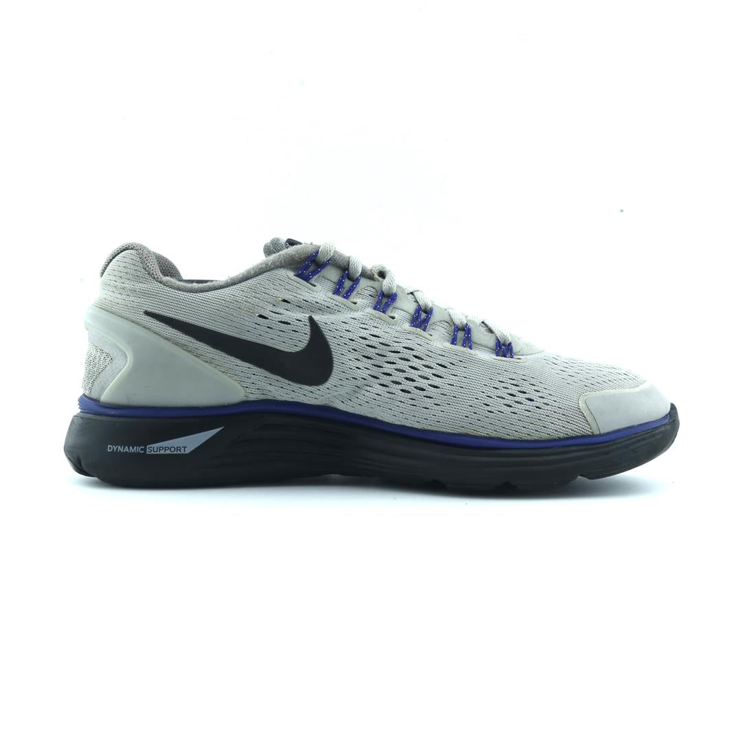 LUNARGLIDE 4