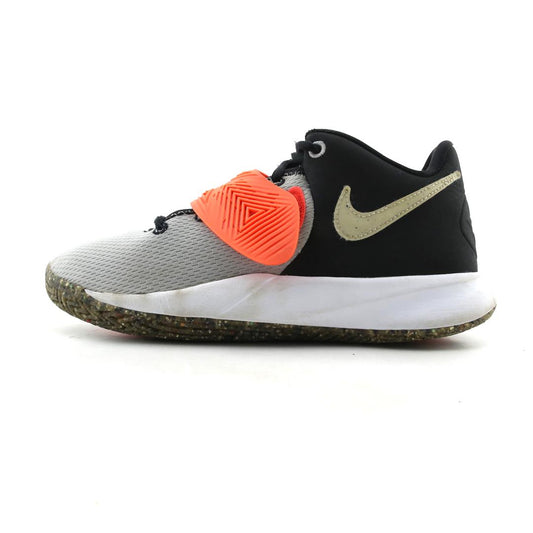 KYRIE FLYTRAP 3
