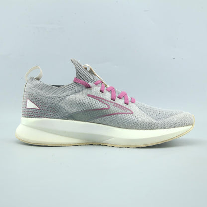 LEVITATE 5