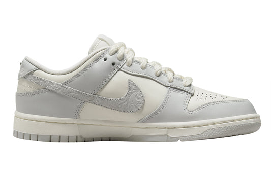 Dunk Low Needlework Sail Aura (WMNS)