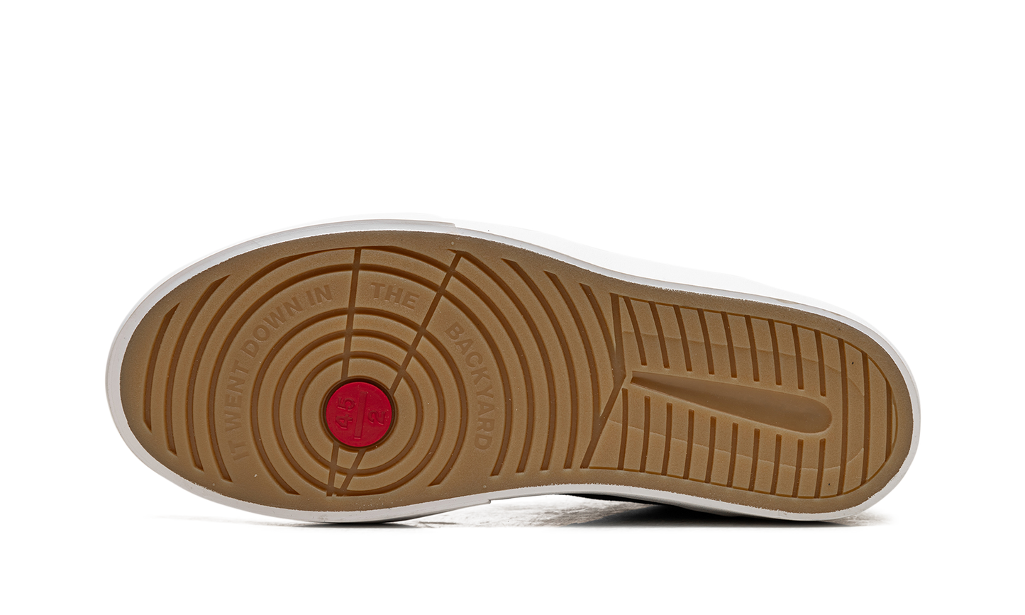 Series Mid "Black/White/University Red" DA8026 061