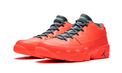 9 Retro Low "Bright Mango"