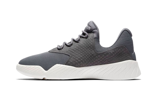 J23 Low Trainers "COOL GREY" 905288 003