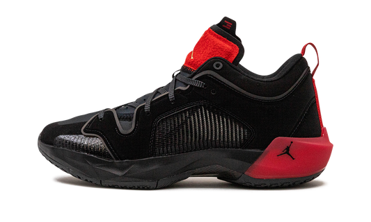 37 Low "Bred" DQ4122 007